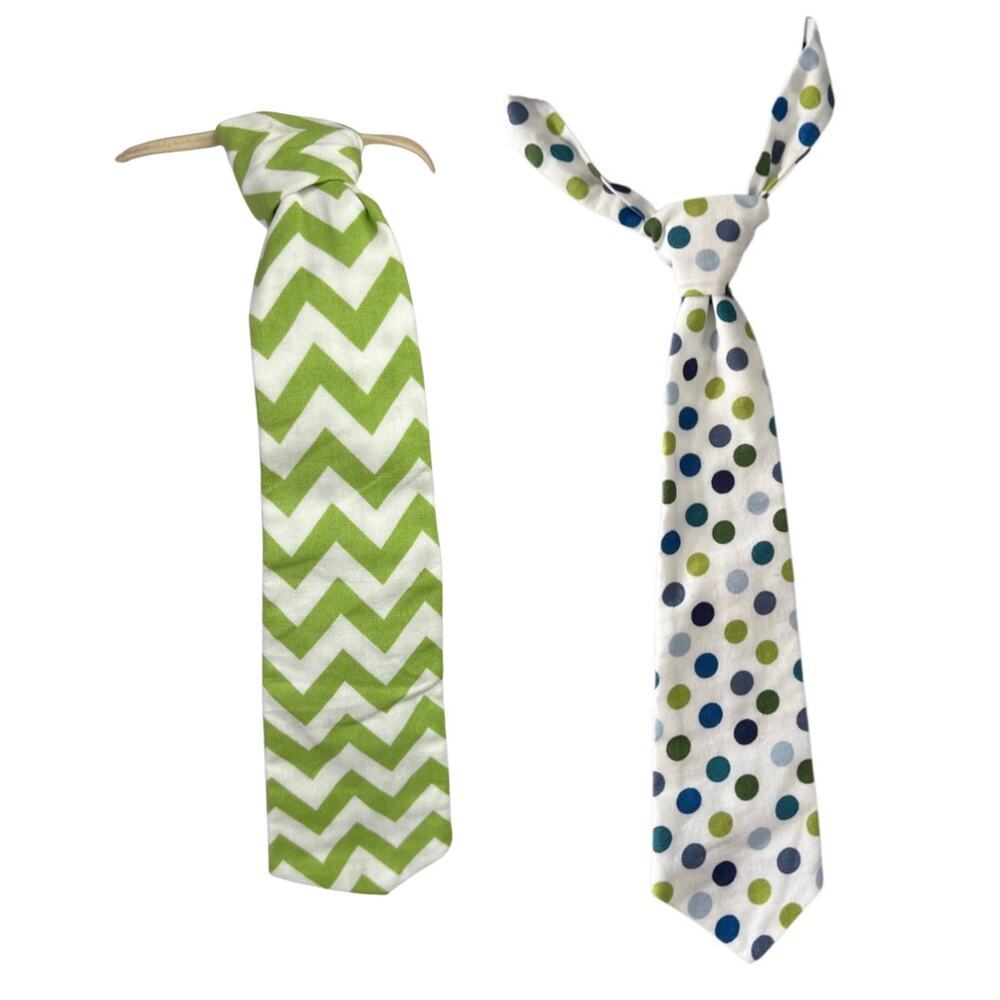 Boys Adjustable Neckties Set‎ of 2 Green White Polka Dots Chevron 2-5 Years Old